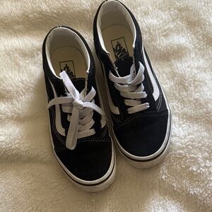 Vans Classic Black and White Low-Tops